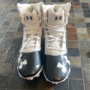 Black and white high cleats, new size 8 mens.